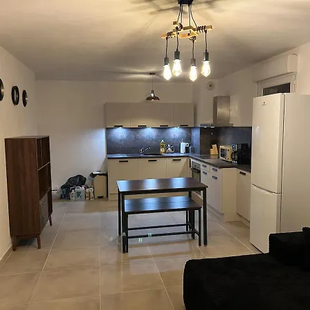 Appartement 50m2 - Furnished - 1 Bedroom - Terrace - Parking - Tram 5 Min Nice