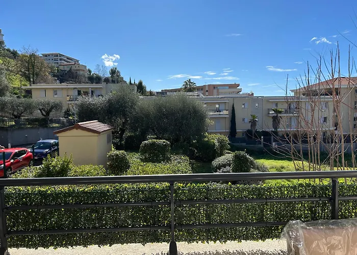 50m2 - Furnished - 1 Bedroom - Terrace - Parking - Tram 5 Min Nicea